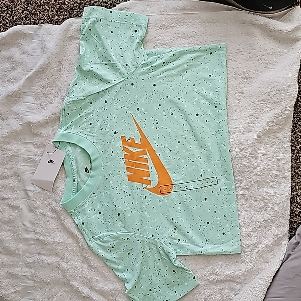 Youth Unisex Nike Tee